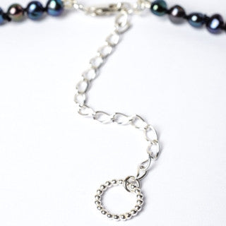 5 Circle Pearl Necklace